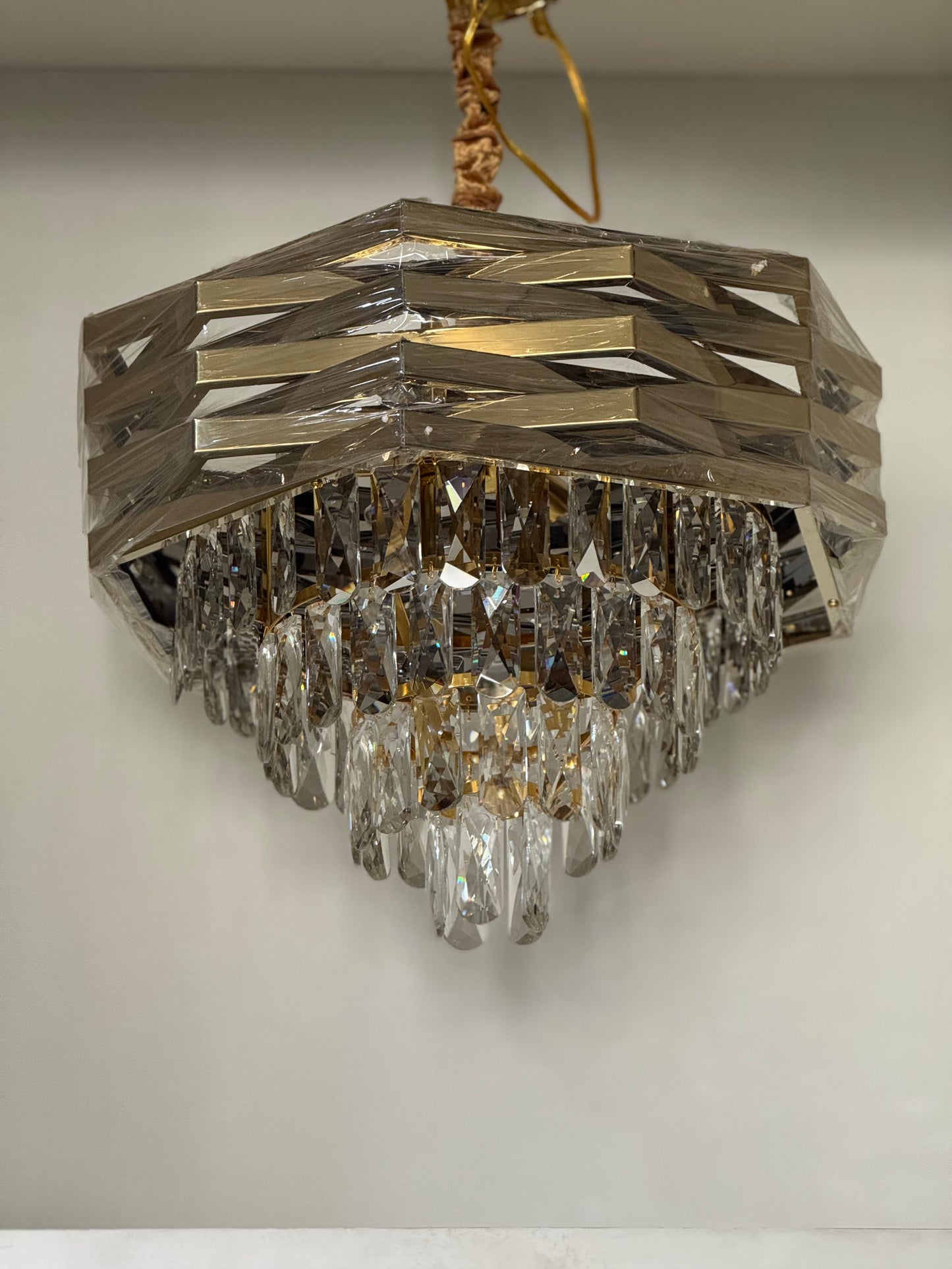 Modern Luxury Crystal Chandelier