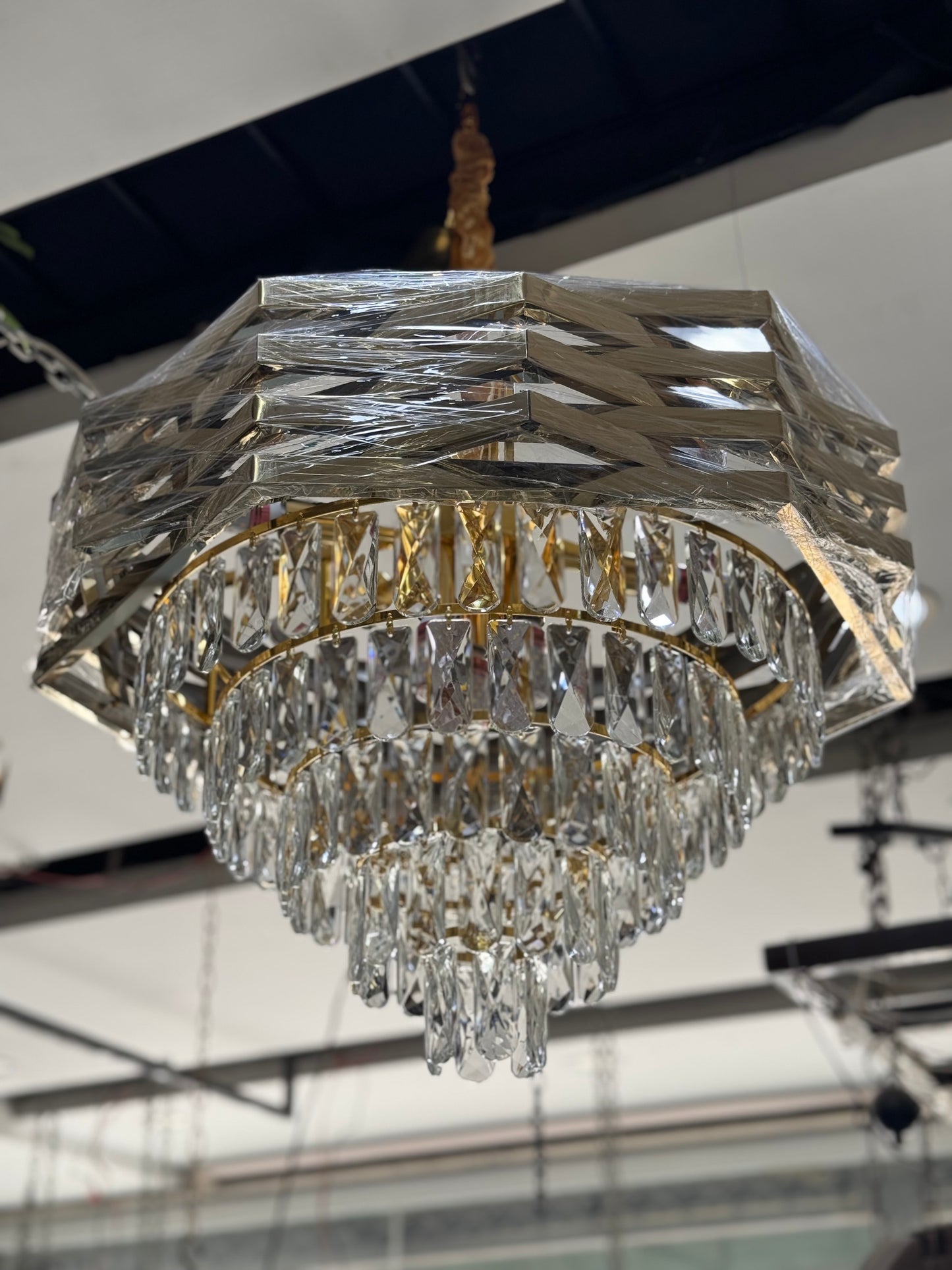 Modern Luxury Crystal Chandelier