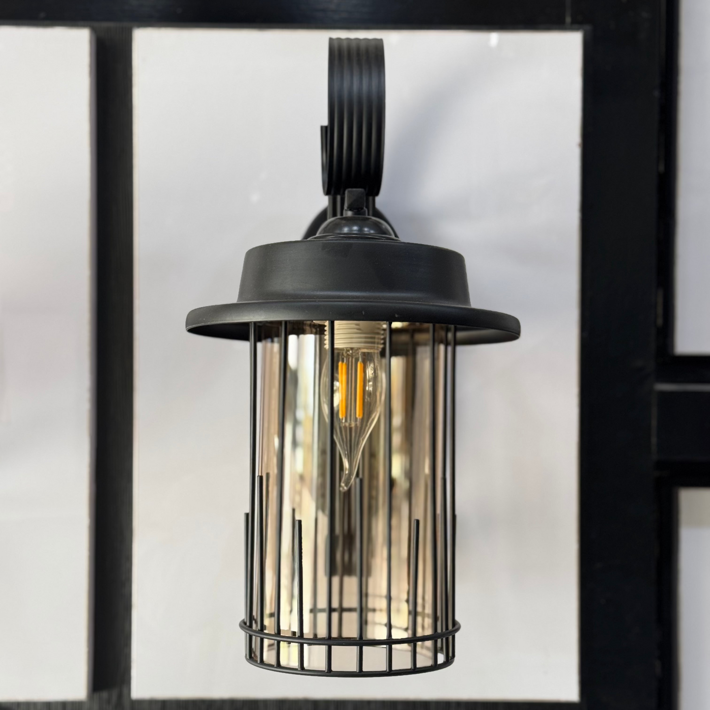Sleek Black Metal Wall Lantern – Perfect for Indoors, Entrances & Lobbies