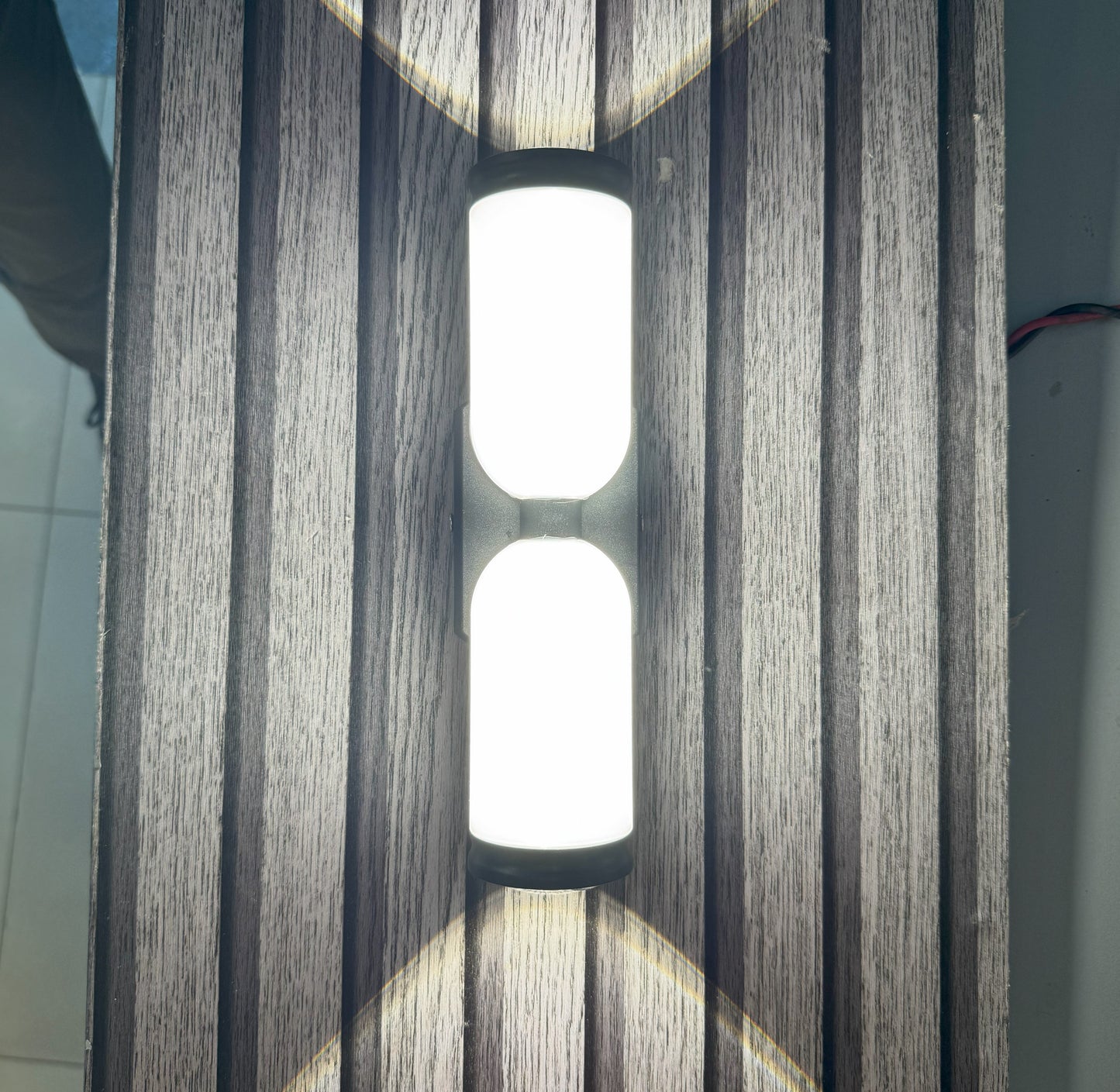 10W Outdoor Light for Stunning Elevation Lighting